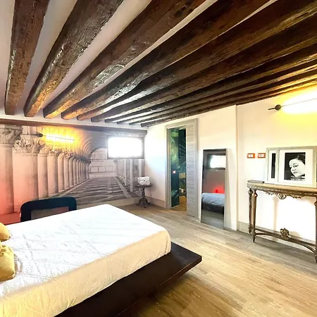 Ca' Consorti Ai Gesuiti - 2 Bedrooms On The Lagoon Stage Daire Venedik