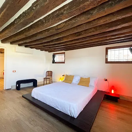 Ca' Consorti Ai Gesuiti - 2 Bedrooms On The Lagoon Stage Venedik