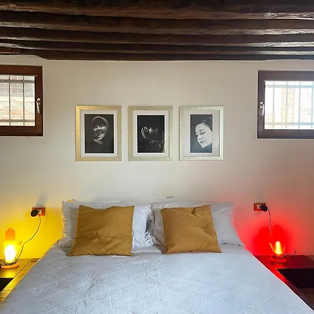 Daire Ca' Consorti Ai Gesuiti - 2 Bedrooms On The Lagoon Stage Venedik