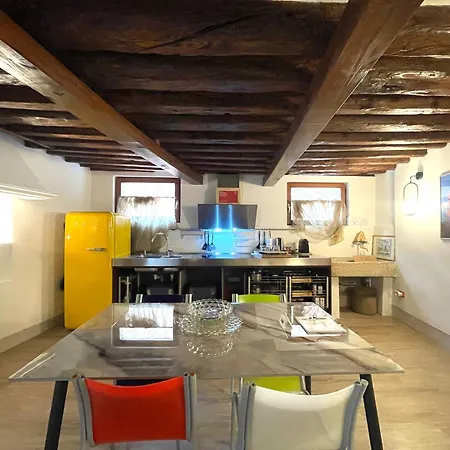 Lägenhet Ca' Consorti Ai Gesuiti - 2 Bedrooms On The Lagoon Stage *