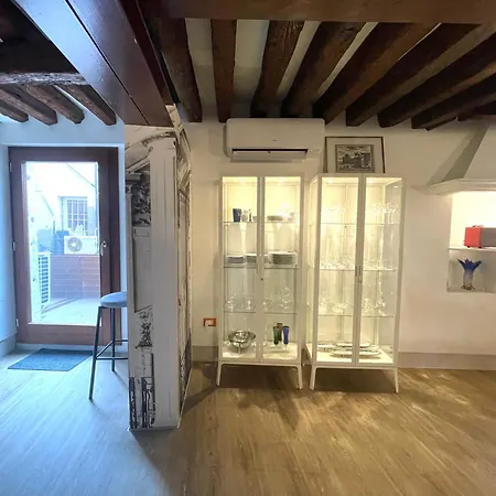 Lägenhet Ca' Consorti Ai Gesuiti - 2 Bedrooms On The Lagoon Stage Venedig